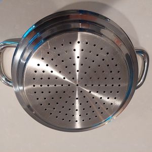 Steamer basket 8in,high 4in stainless steel from Wolfgang Puck set.